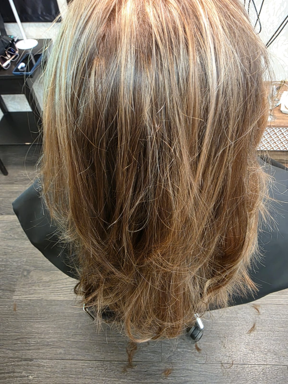 Hairlounge by S Style - Friseursalon - Hair Colors Referenzbild
