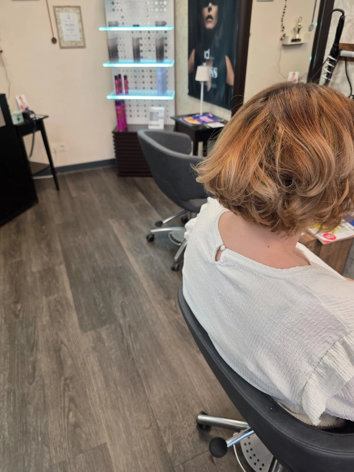 Hairlounge by S Style - Friseursalon - Hair Colors Referenzbild